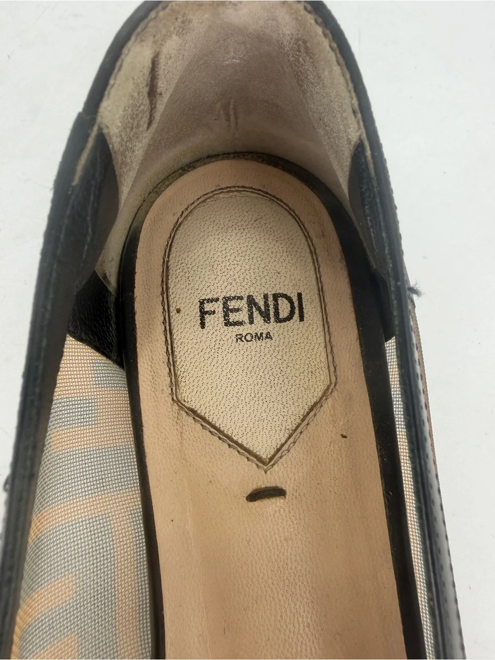 Fendi Colibrì Leather Ballet Flats in Brown/Black Size 38.5